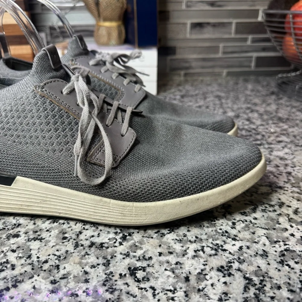 Wolf & Shepard | Unisex Men's or Women's SwiftKnit™ Derby Casual Sneakers